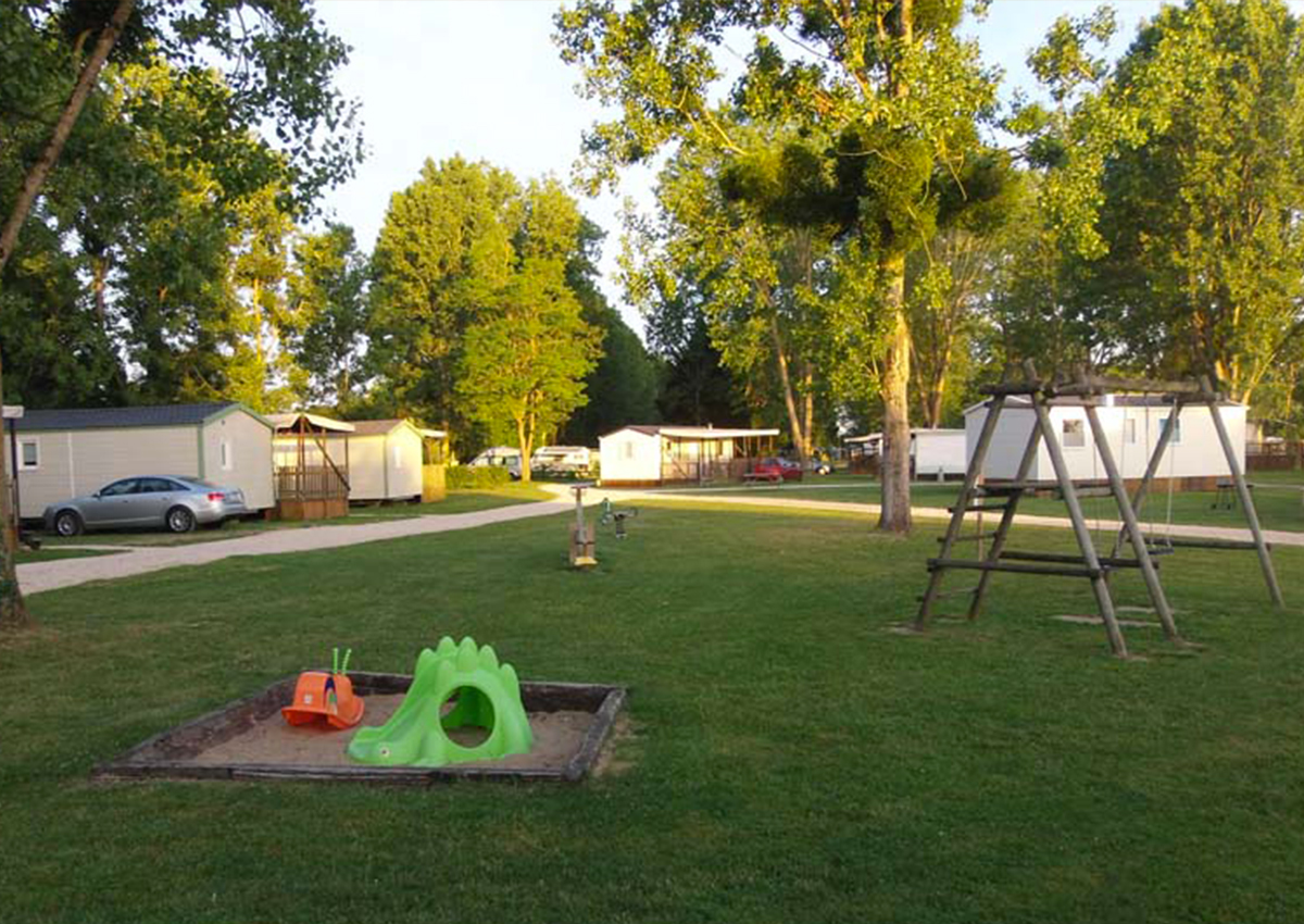 aire de jeux camping